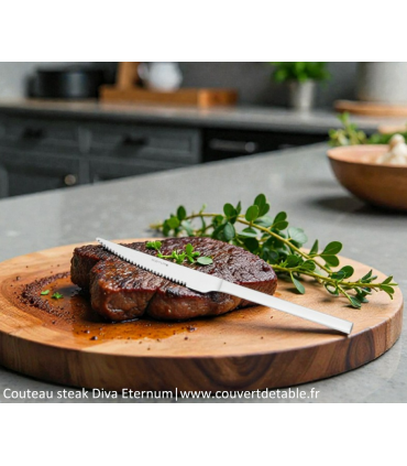 Diva-Galaxy, couteau à steak et pizza | www.couvertdetable.fr